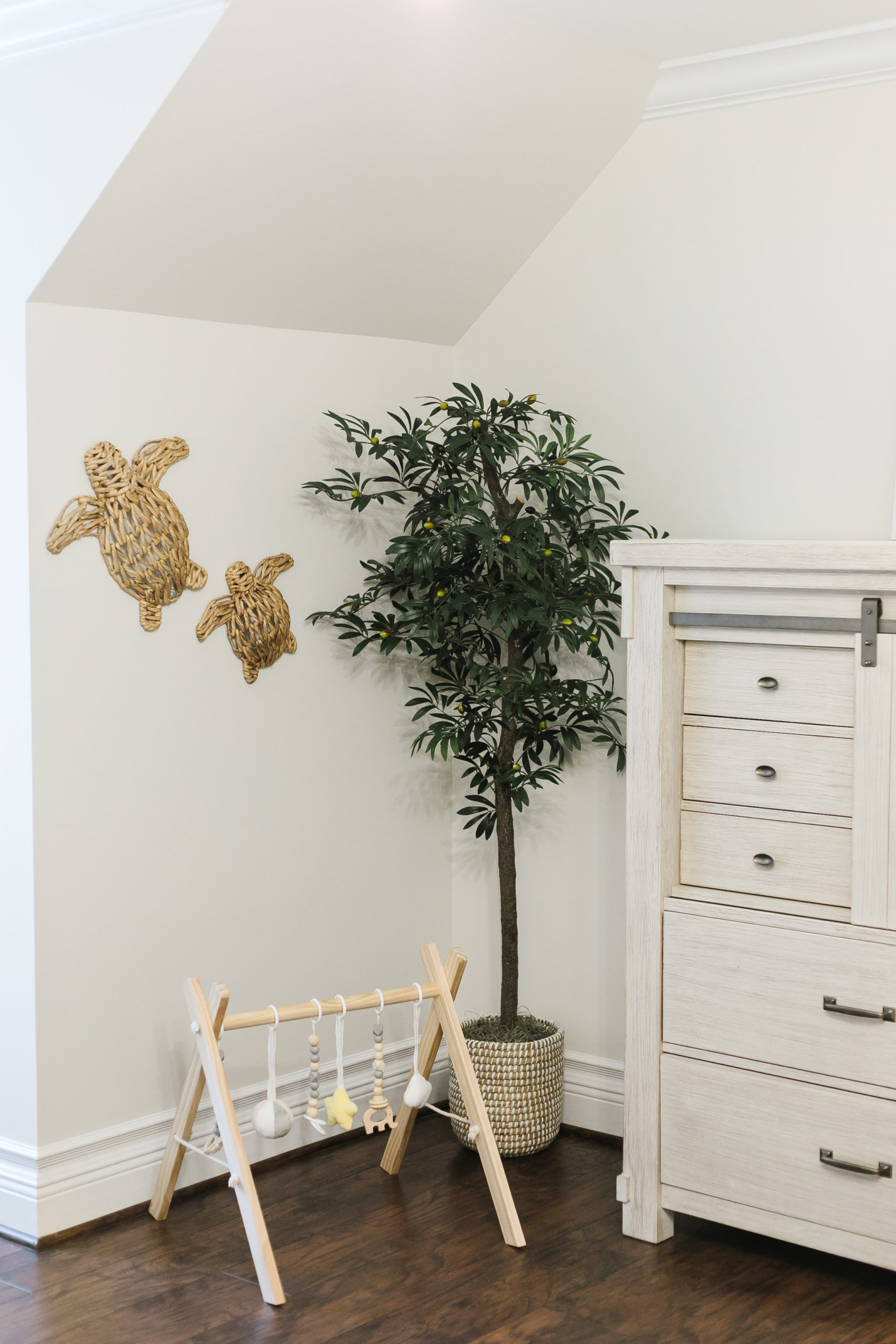simple baby boy nursery