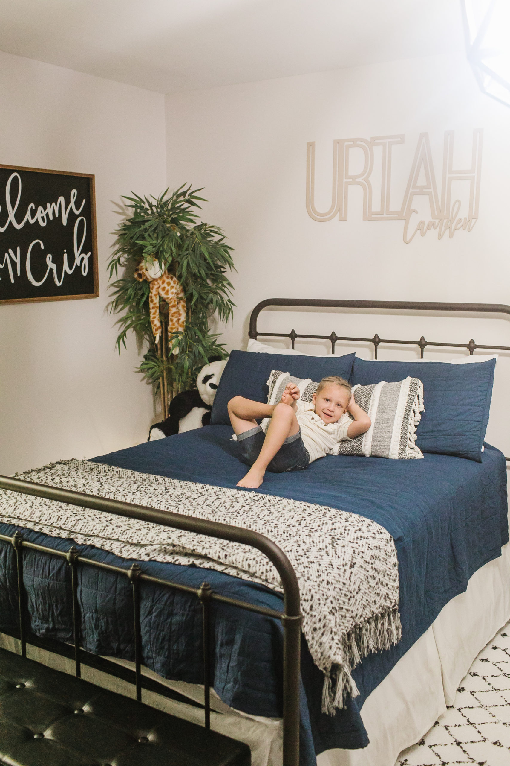 little boy room tour