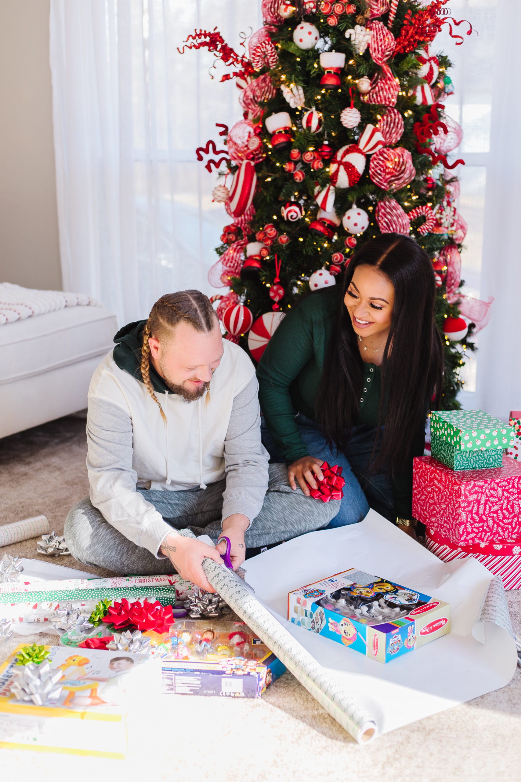 holiday gift wrap tips