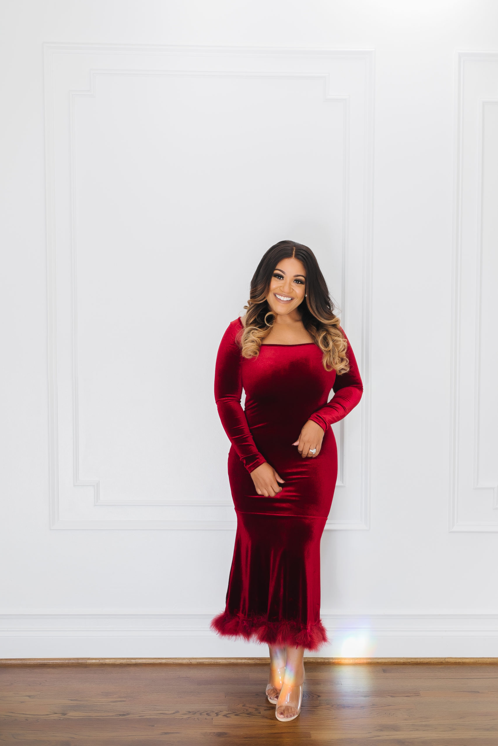 feminine holiday dresses