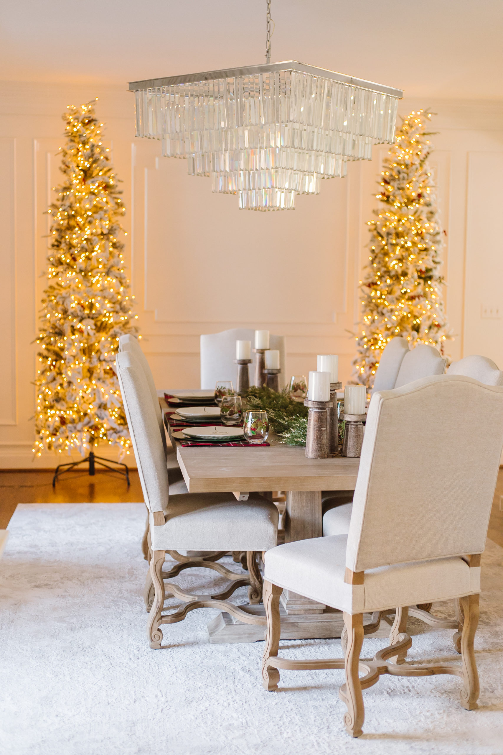 Tips for Hosting Company This Holiday Season