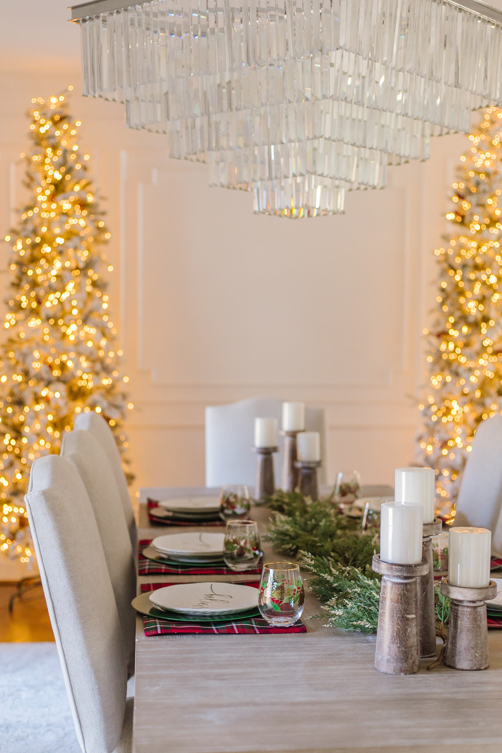 holiday table setting