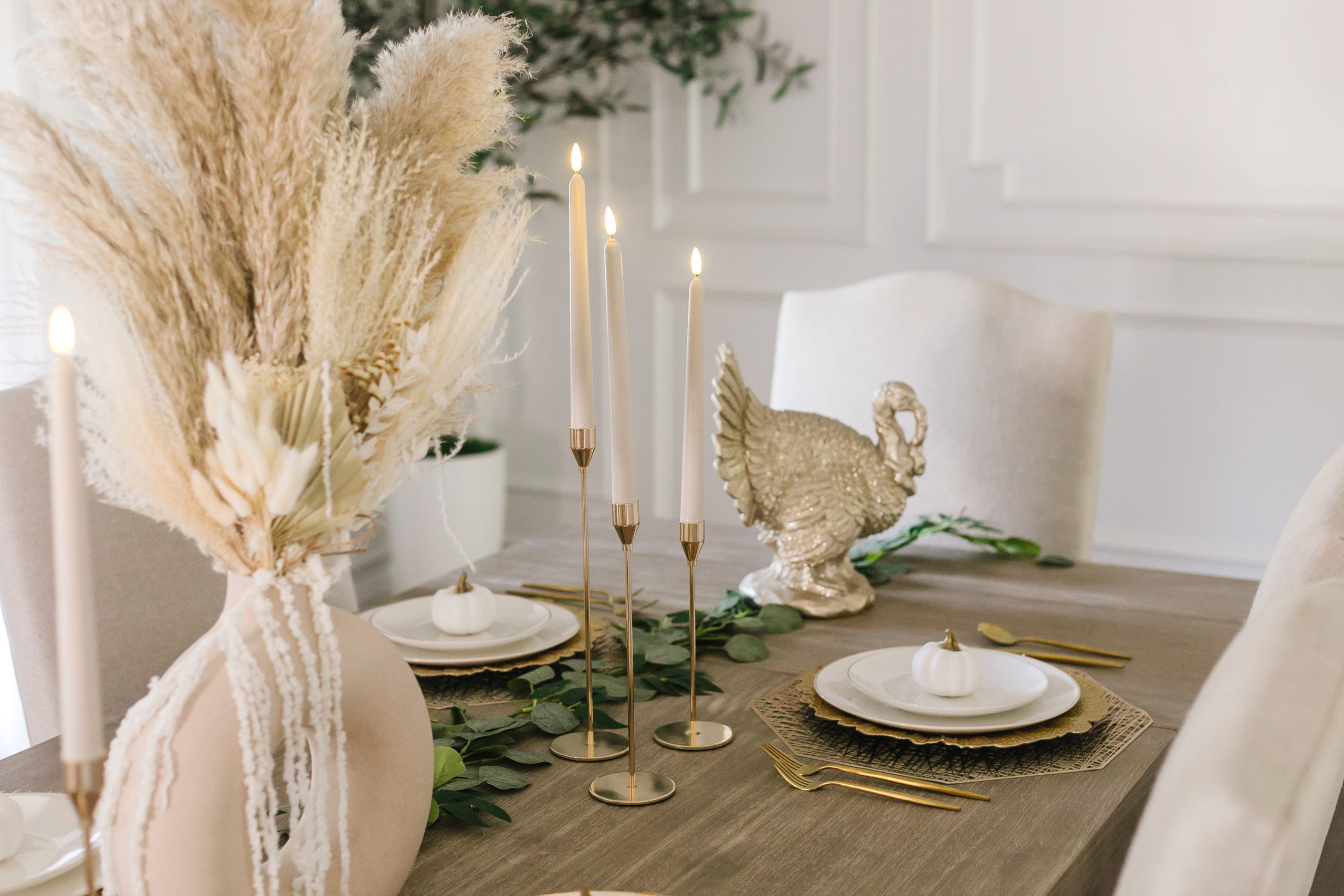 thanksgiving table setting