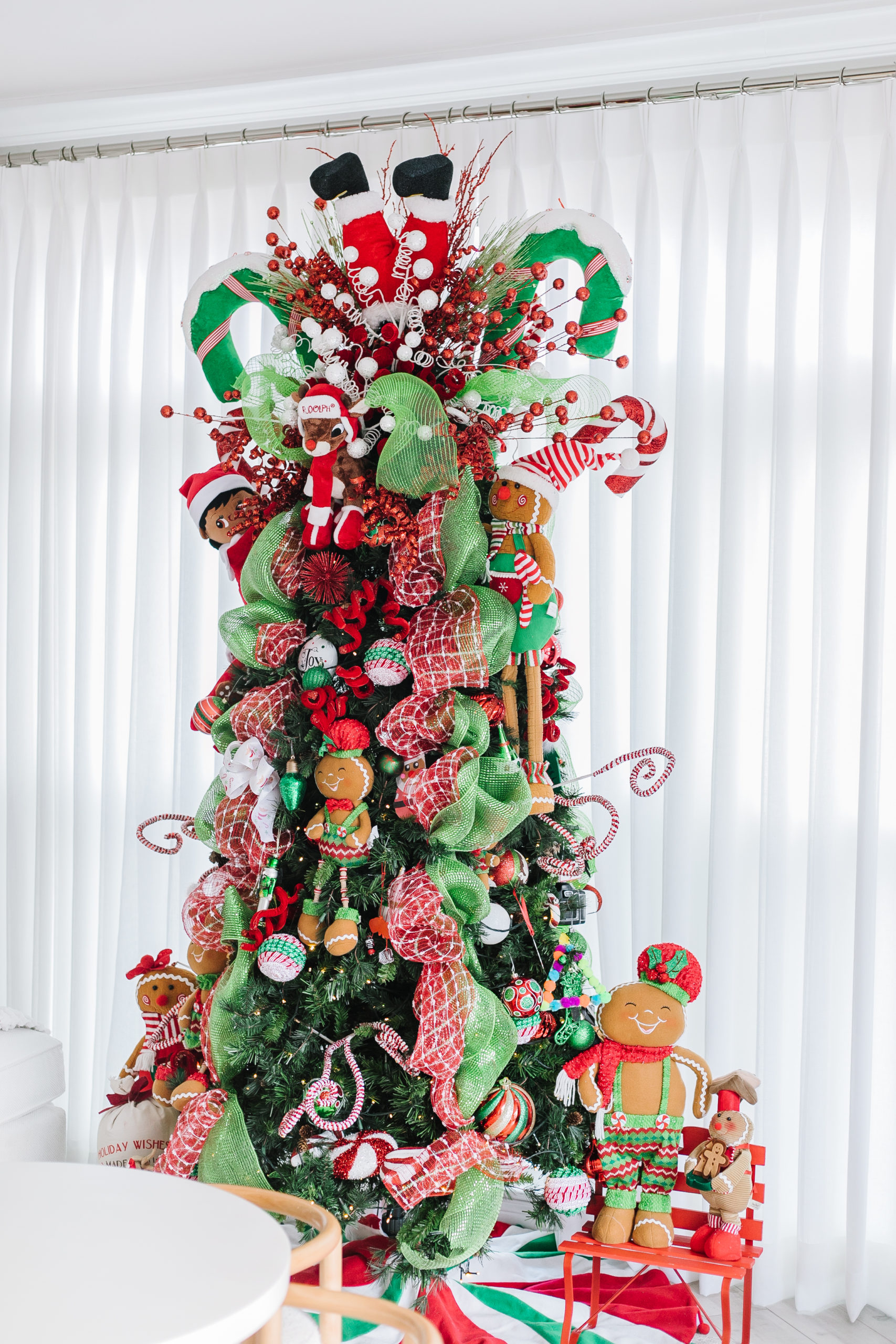 holiday home tour