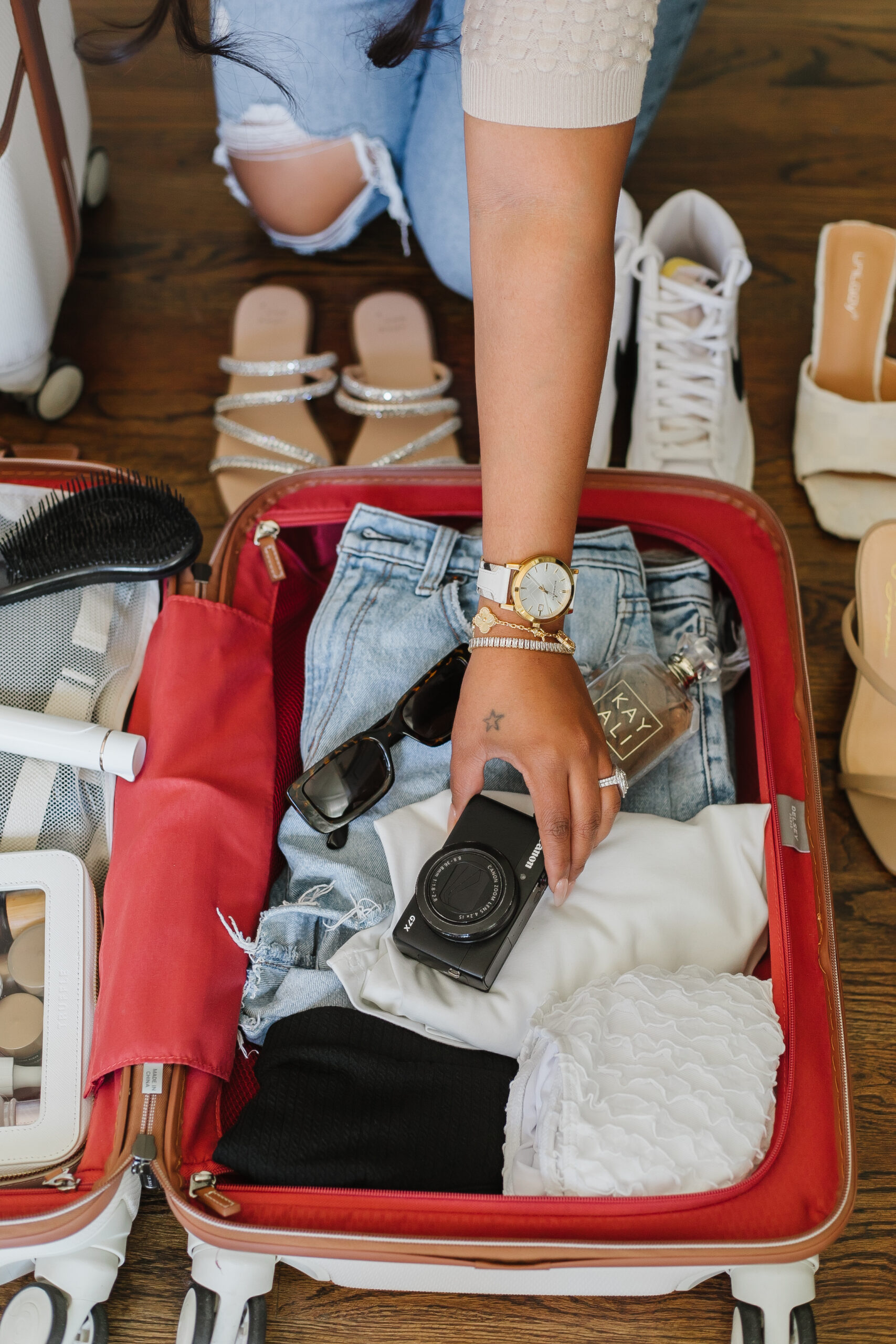 top tips for packing a suitcase