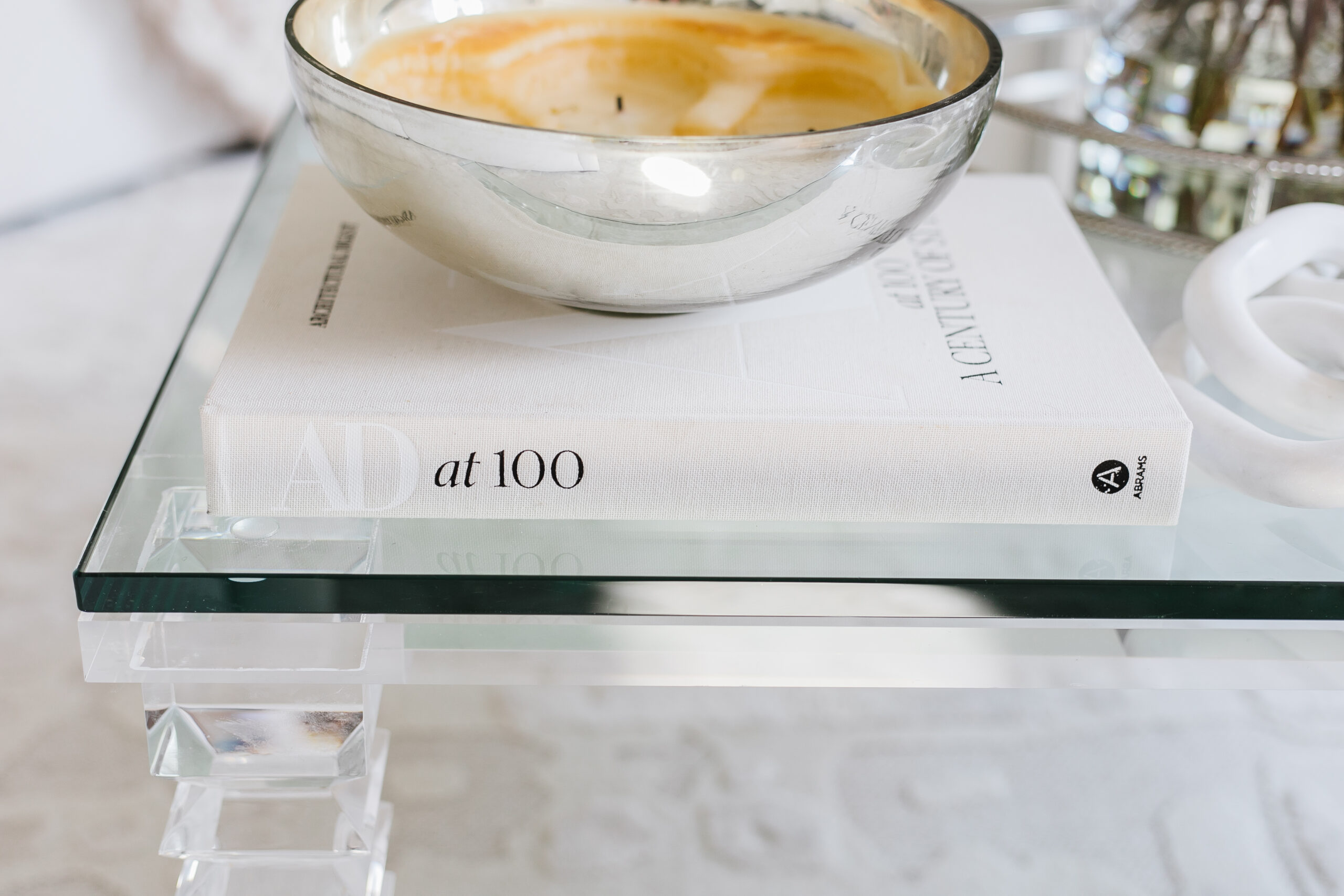 how to style your coffee table