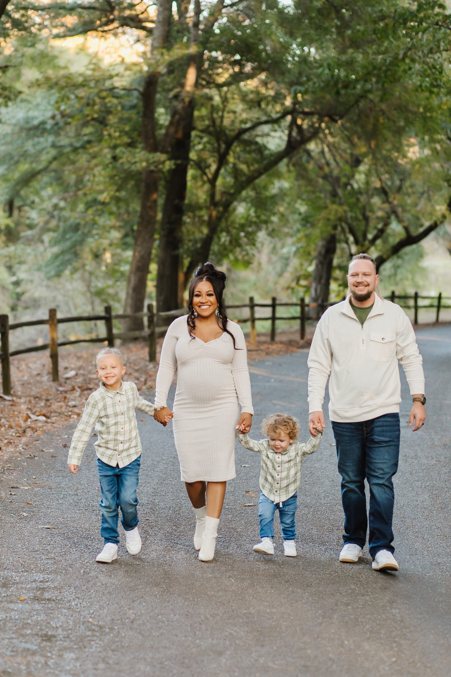 fall picture outfits for family