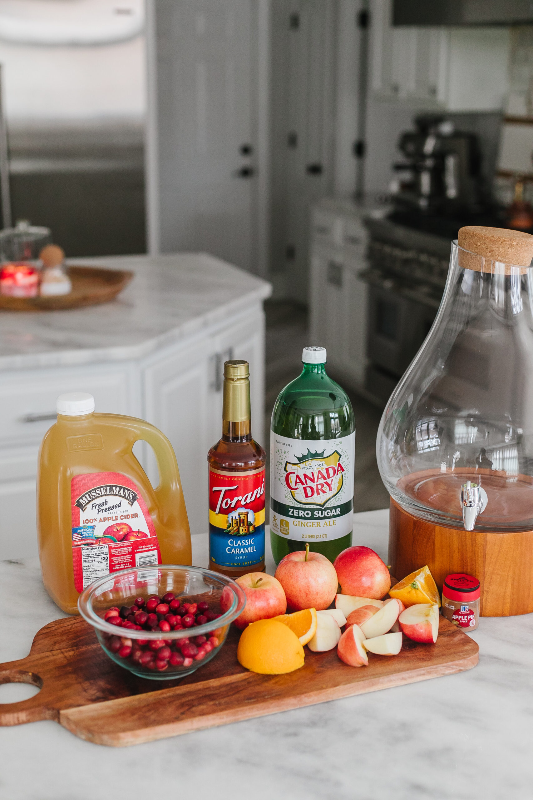 easy holiday mocktail