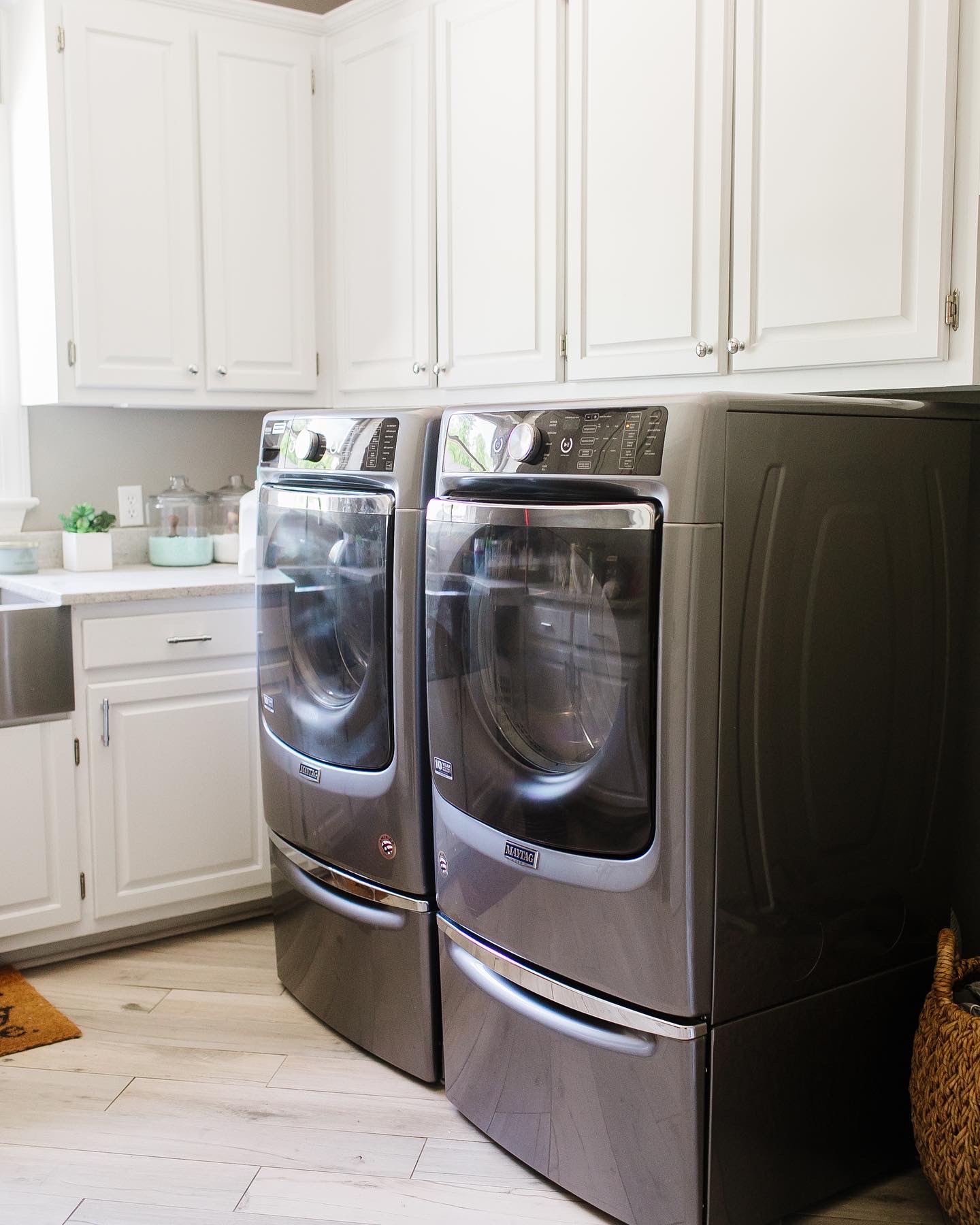 how to keep up laundry with a big family